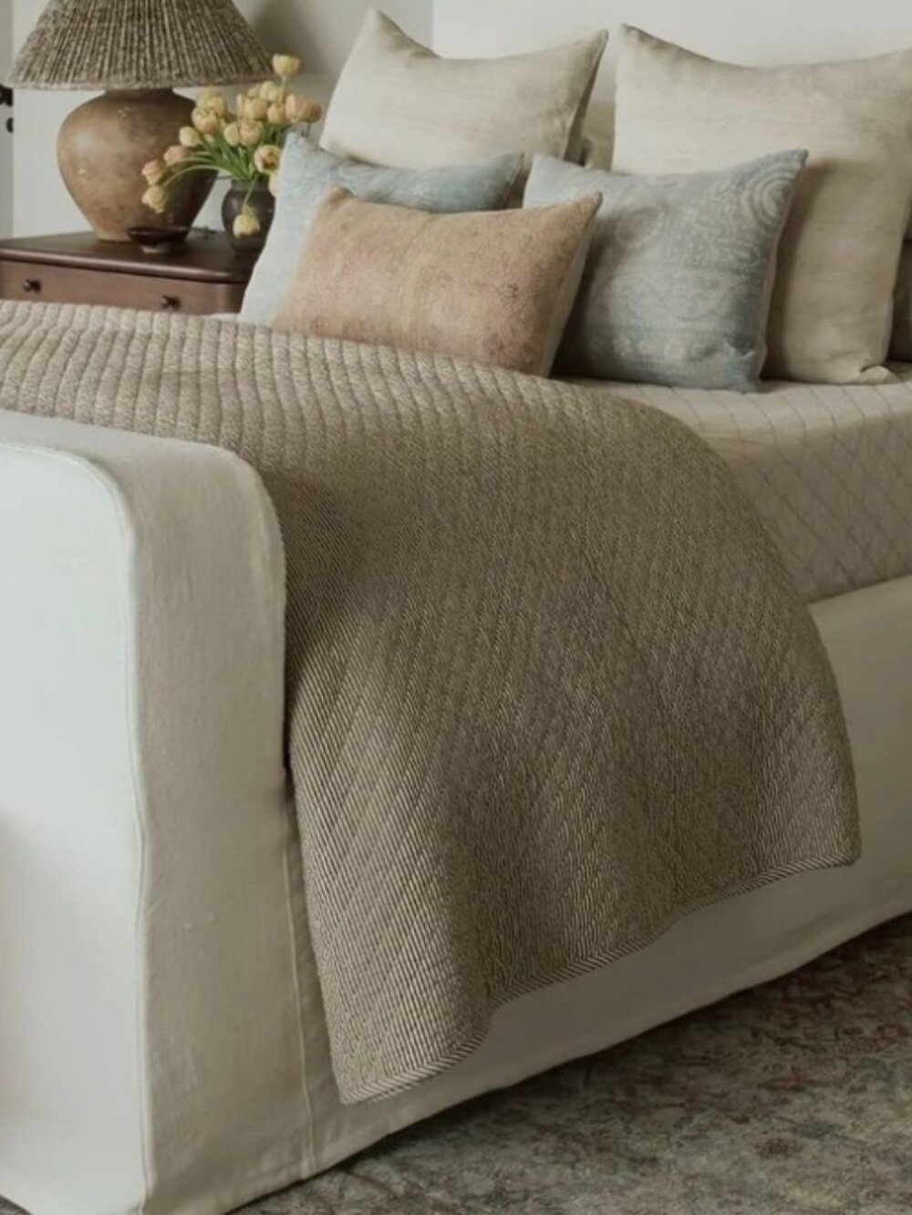 New Taylor Linens Farmhouse Quilt, King